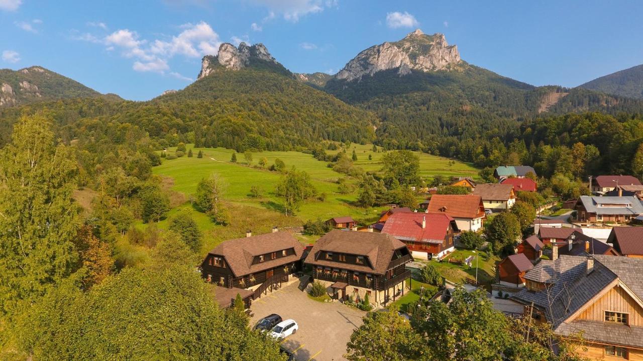 Penzion Sagan Terchova Exterior photo